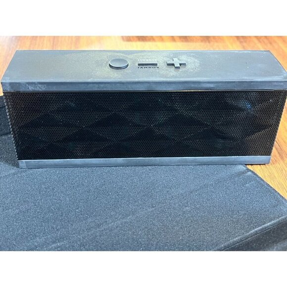 Jawbone Mini Speaker Bluetooth Black Travel Office Work Tailgate Music Portable - Picture 8 of 9